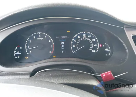 2012 Hyundai Genesis 4.6 z USA, uszkodzony, nr VIN KMHGC4DFXCU175943